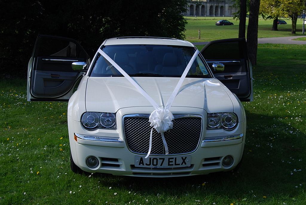 Chrysler cars for weddings #5
